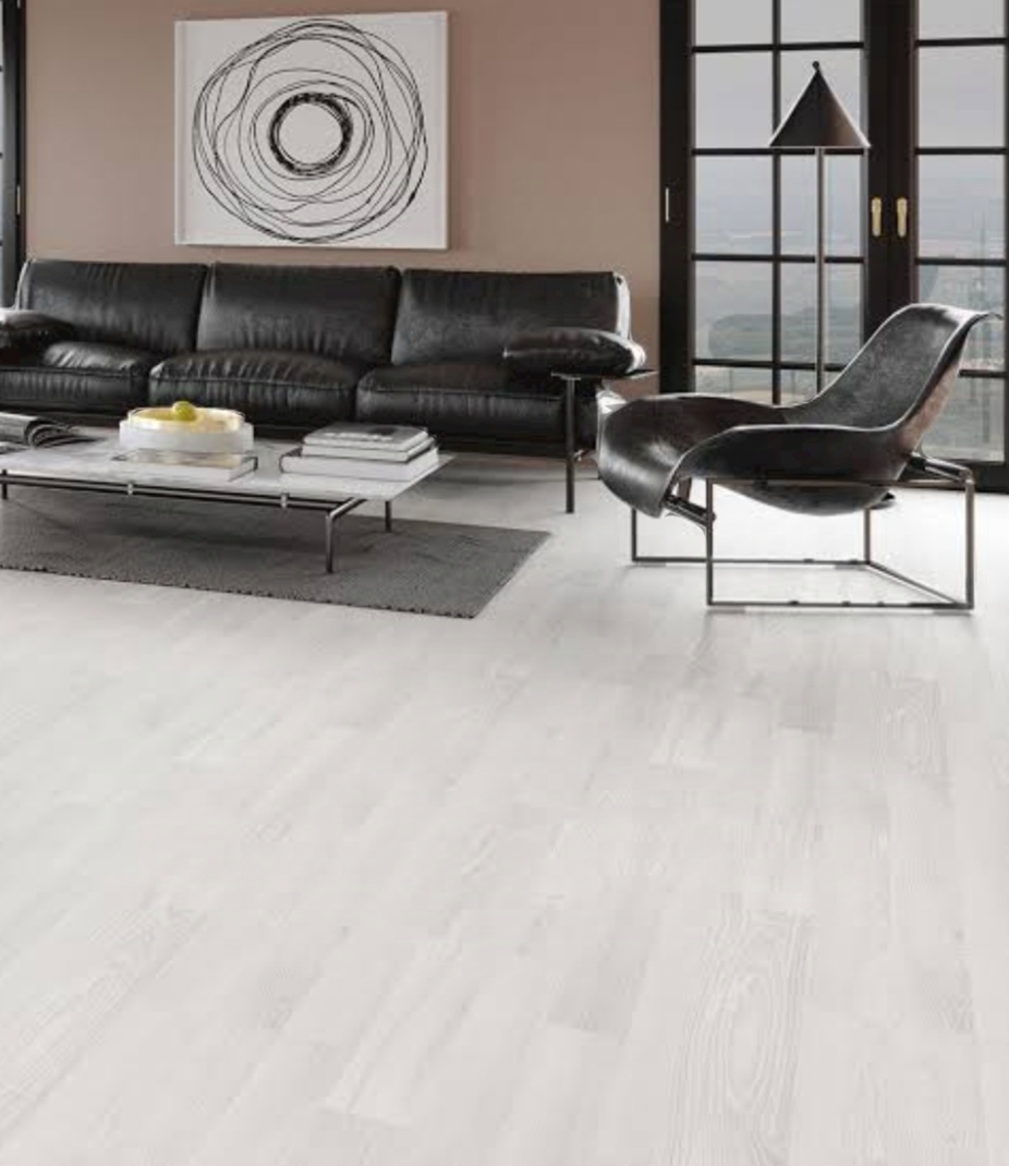 Terra 7 mm şok fiyat montajlı 6 cm süpürgelik anahtar teslim ,sadece 360 tl